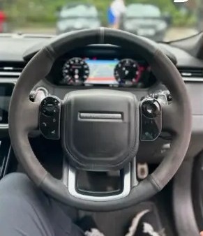 Ghost Customz custom steering wheel build 5
