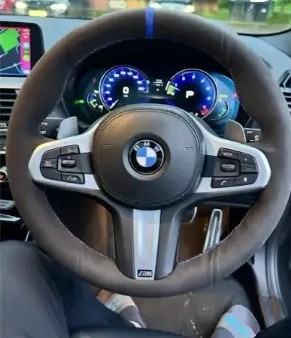 Ghost Customz custom steering wheel build 8