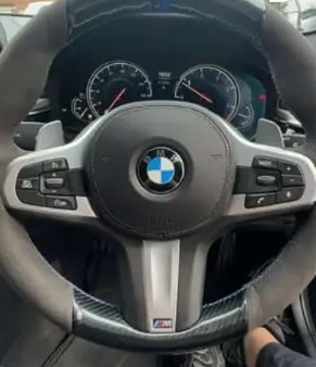 Ghost Customz custom steering wheel build 7